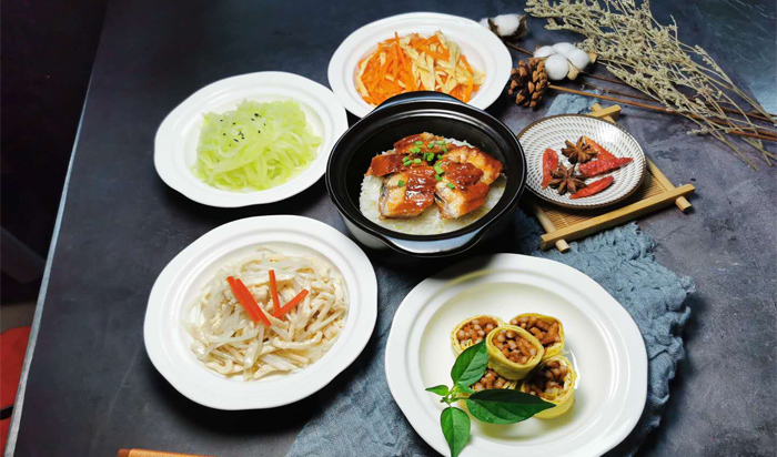 精致月子餐