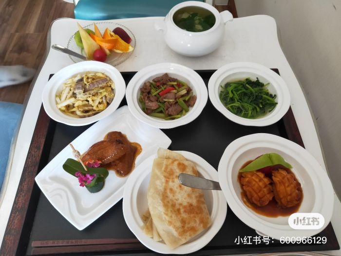 精致月子餐